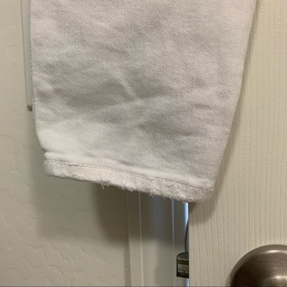 J Crew White Distressed Lookout High Rise Skinny Crop Jeans Size 26 - Picture 10 of 12